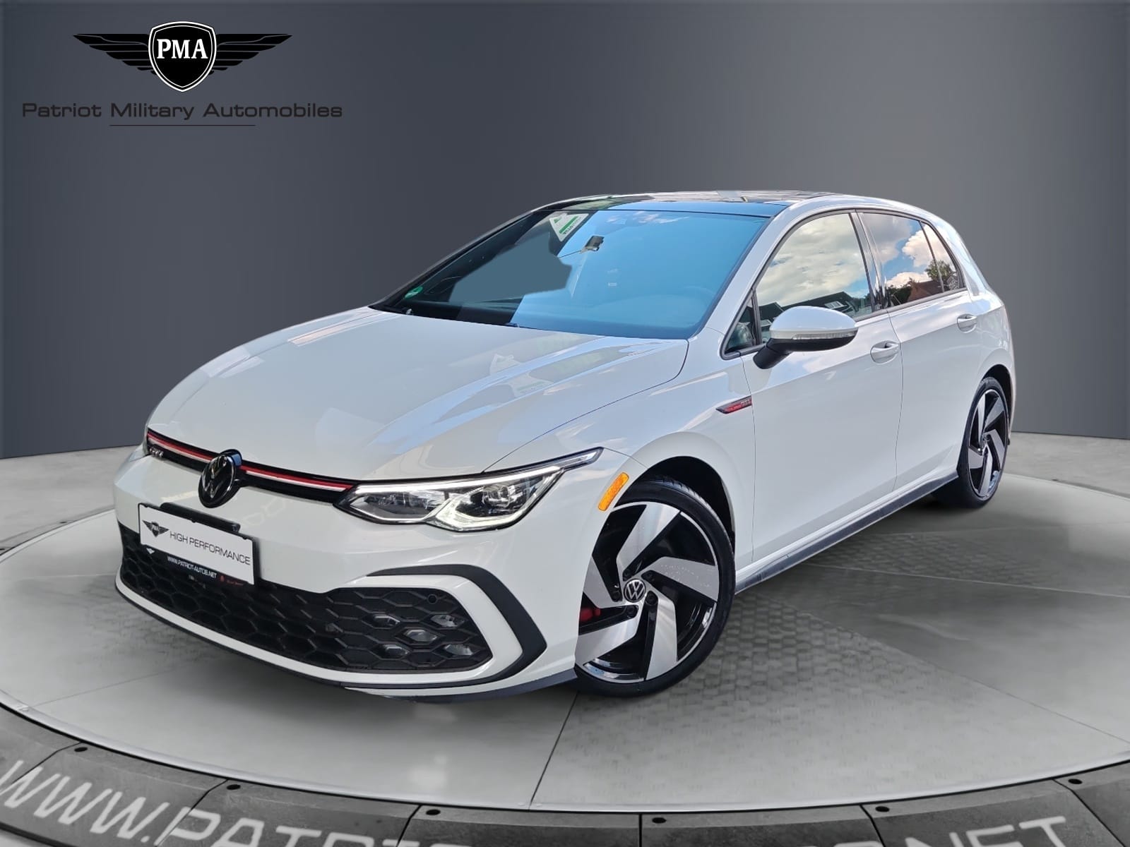 2022 Volkswagen Golf GTI – photo 1 of 14
