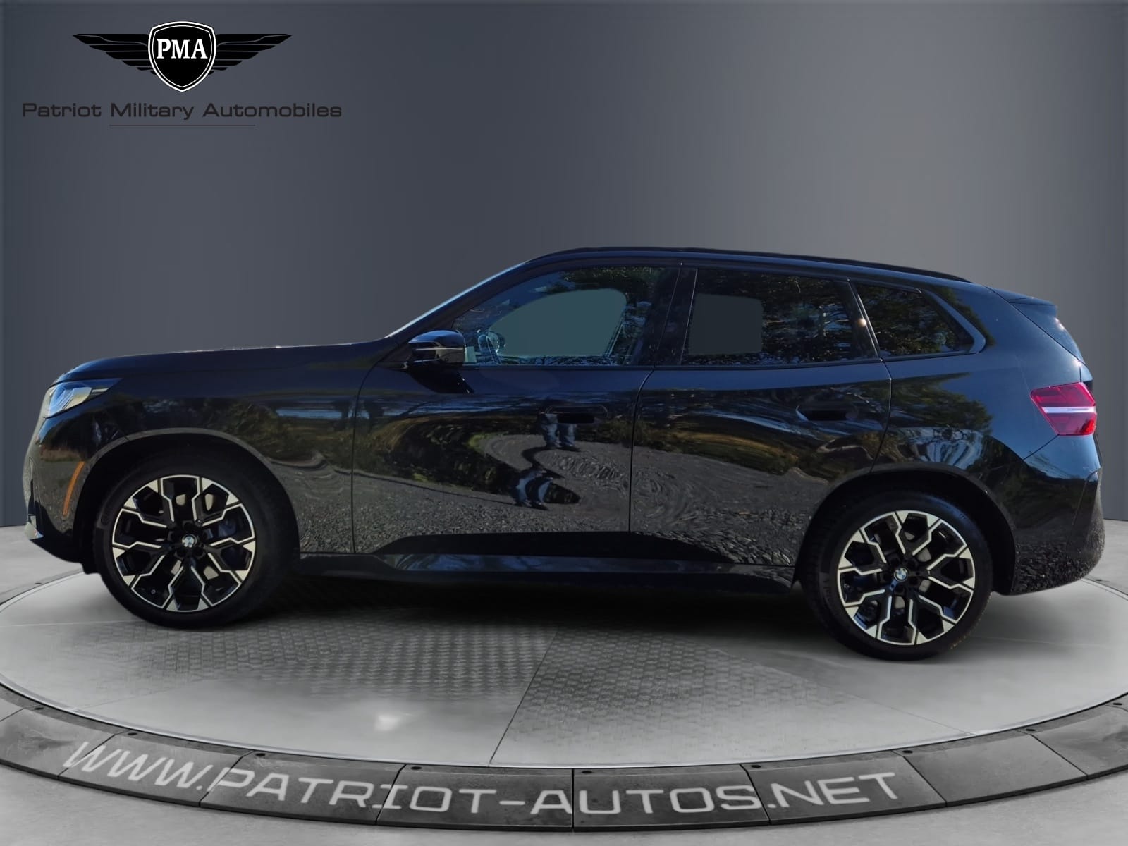2025 BMW X3 M50 AWD – photo 1 of 15
