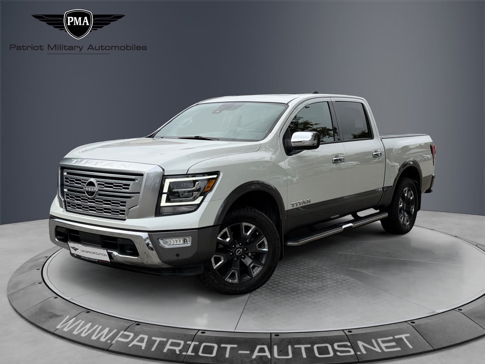 2023 Nissan Titan Crew Cab Platinum Reserve 4WD 5.6L  V8
